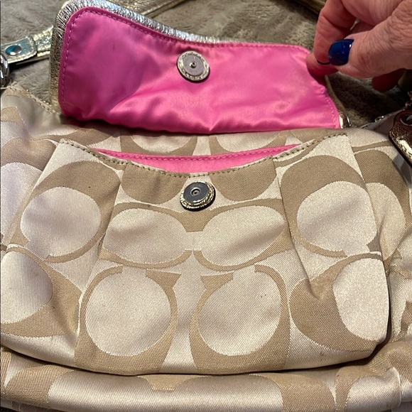 Coach Cream and Gold Shoulder Bag with Signature Monogram - Picture 2 of 8